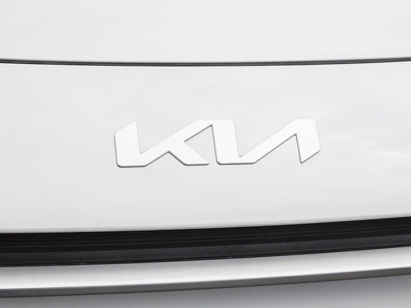 2025 Kia Niro PHEV EX FWD