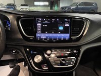 2022 Chrysler Pacifica Hybrid Limited