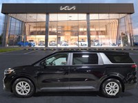 2022 Kia Carnival LX FWD