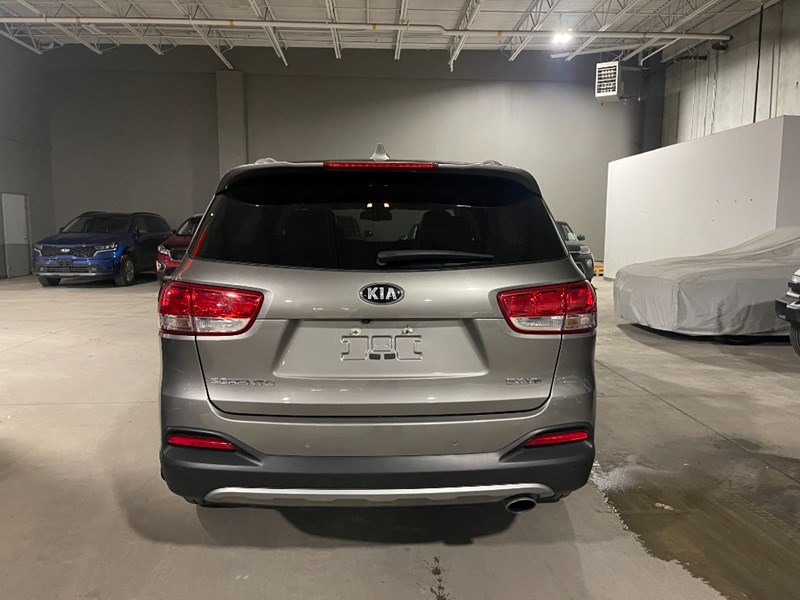 2018 Kia Sorento EX V6 AWD