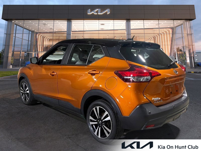 2020 Nissan Kicks SV