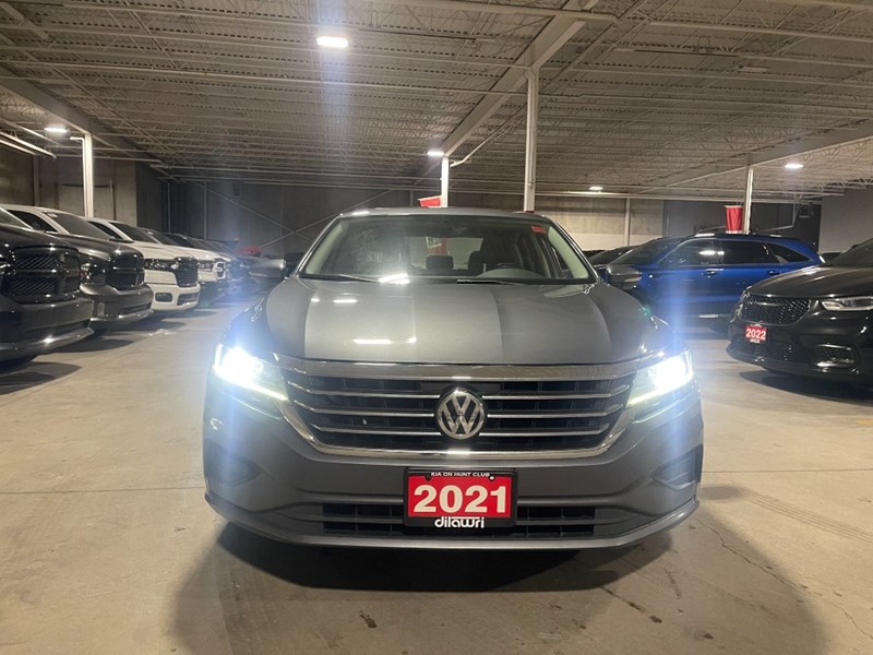 2021 Volkswagen Passat Highline Auto