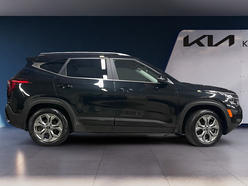 2024 Kia Seltos EX AWD